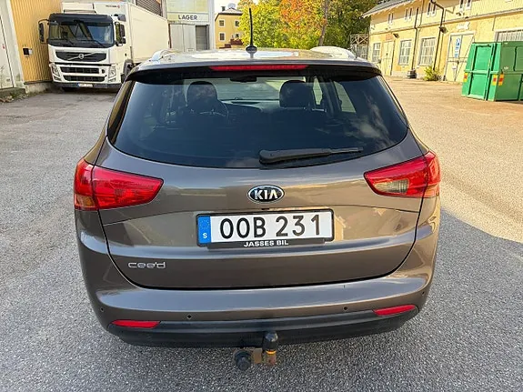 Kia Ceed 2015 photo 4