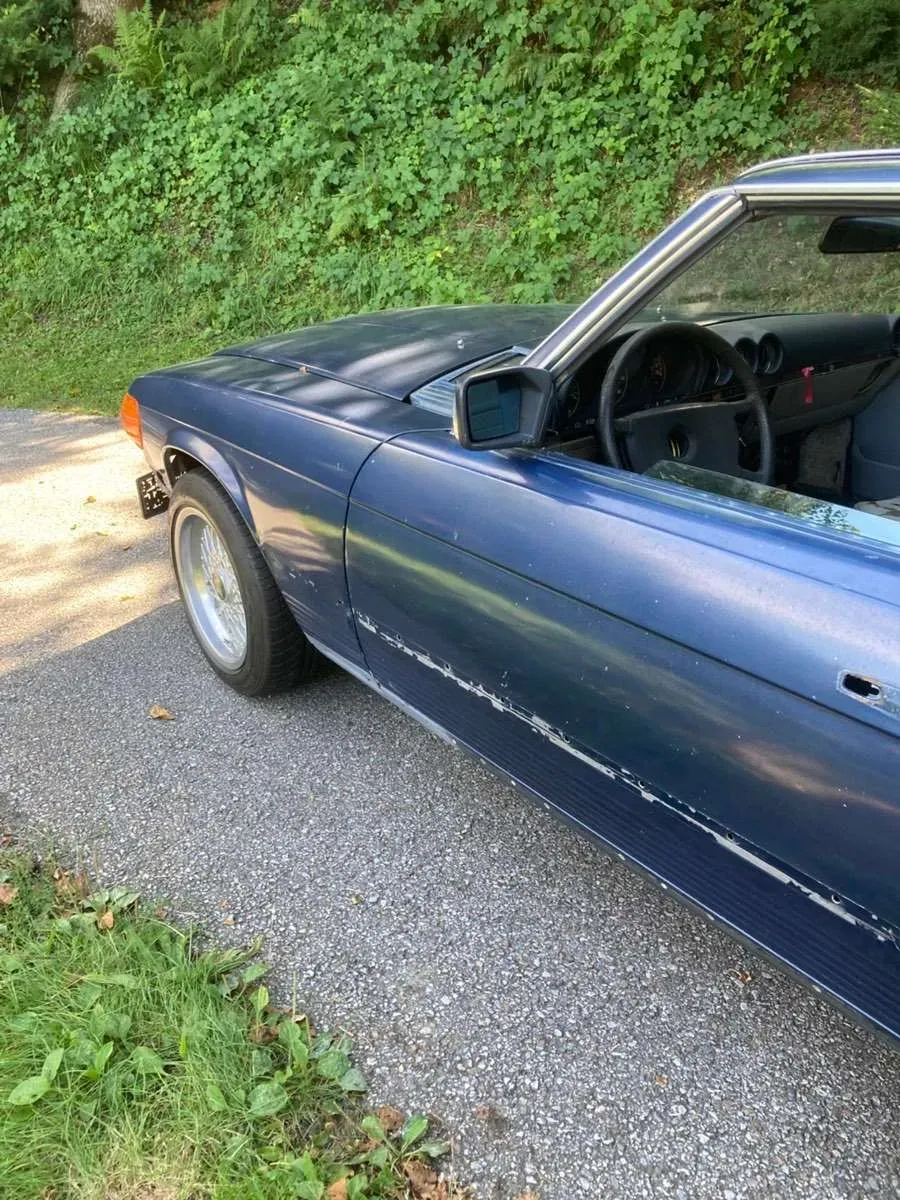 Mercedes-Benz Sl-Class 1983 photo 3