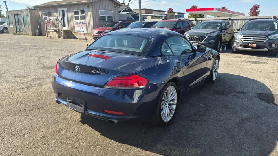 BMW Z4 2011 photo 5