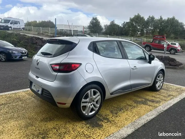Renault Clio 2019 photo 3