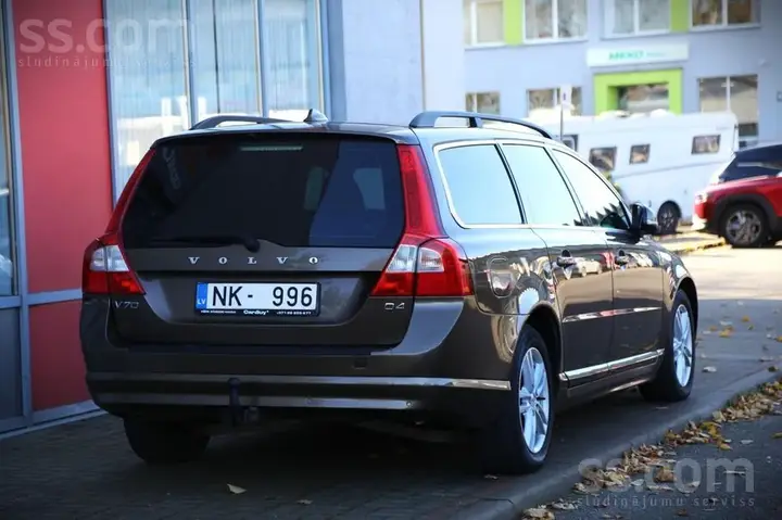 Volvo V70 2013 photo 5