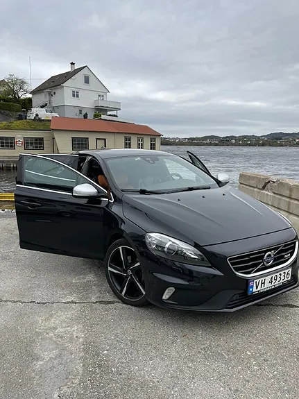 Volvo V40