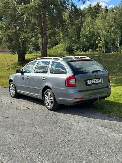 Skoda Octavia 2013 photo 4