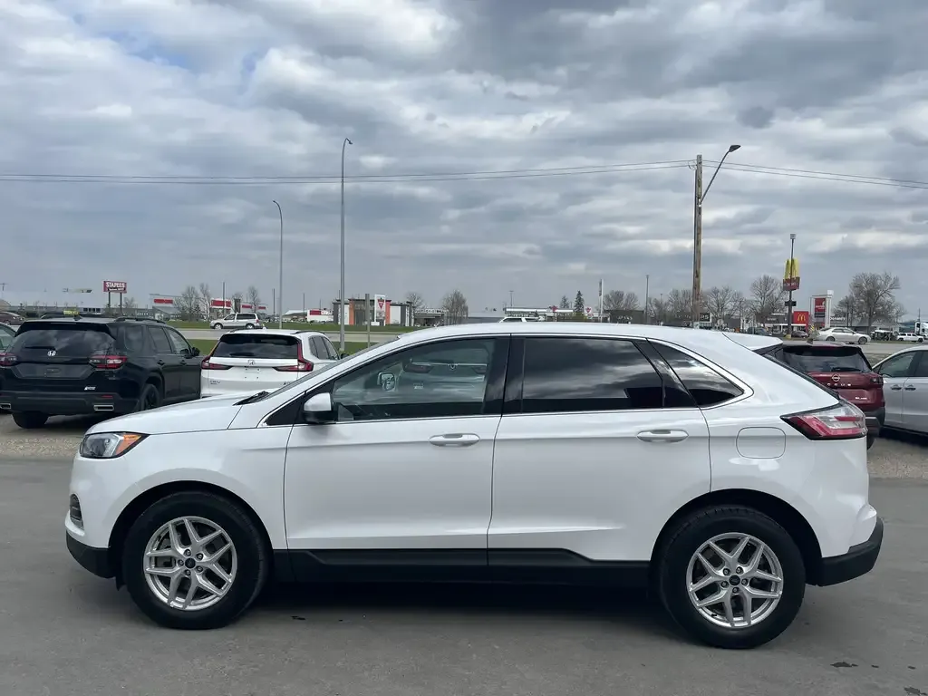 Ford Edge 2022 photo 4