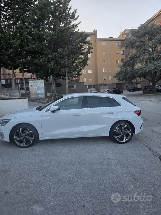 Audi A3 2023 photo 2