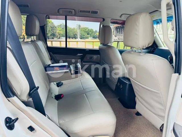 Mitsubishi Montero 2013 photo 5