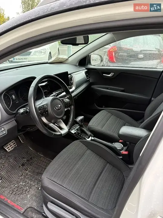 Kia Stonic 2020 photo 5