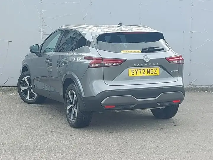 Nissan Qashqai 2022 photo 2