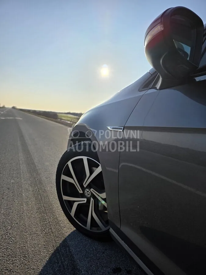 Volkswagen Golf 2015 photo 4