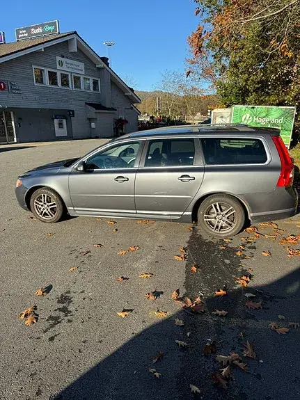 Volvo V70 2011 photo 4
