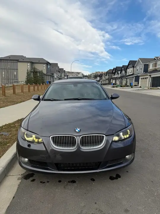 BMW 335Xi 2008 photo 4
