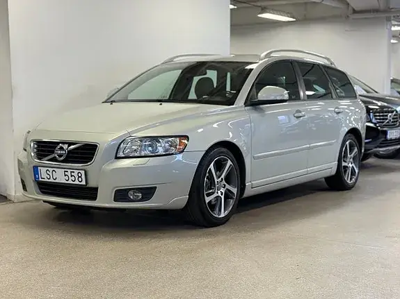 Volvo V50 2012 photo 3
