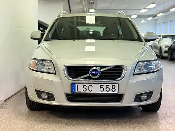 Volvo V50 2012 photo 5