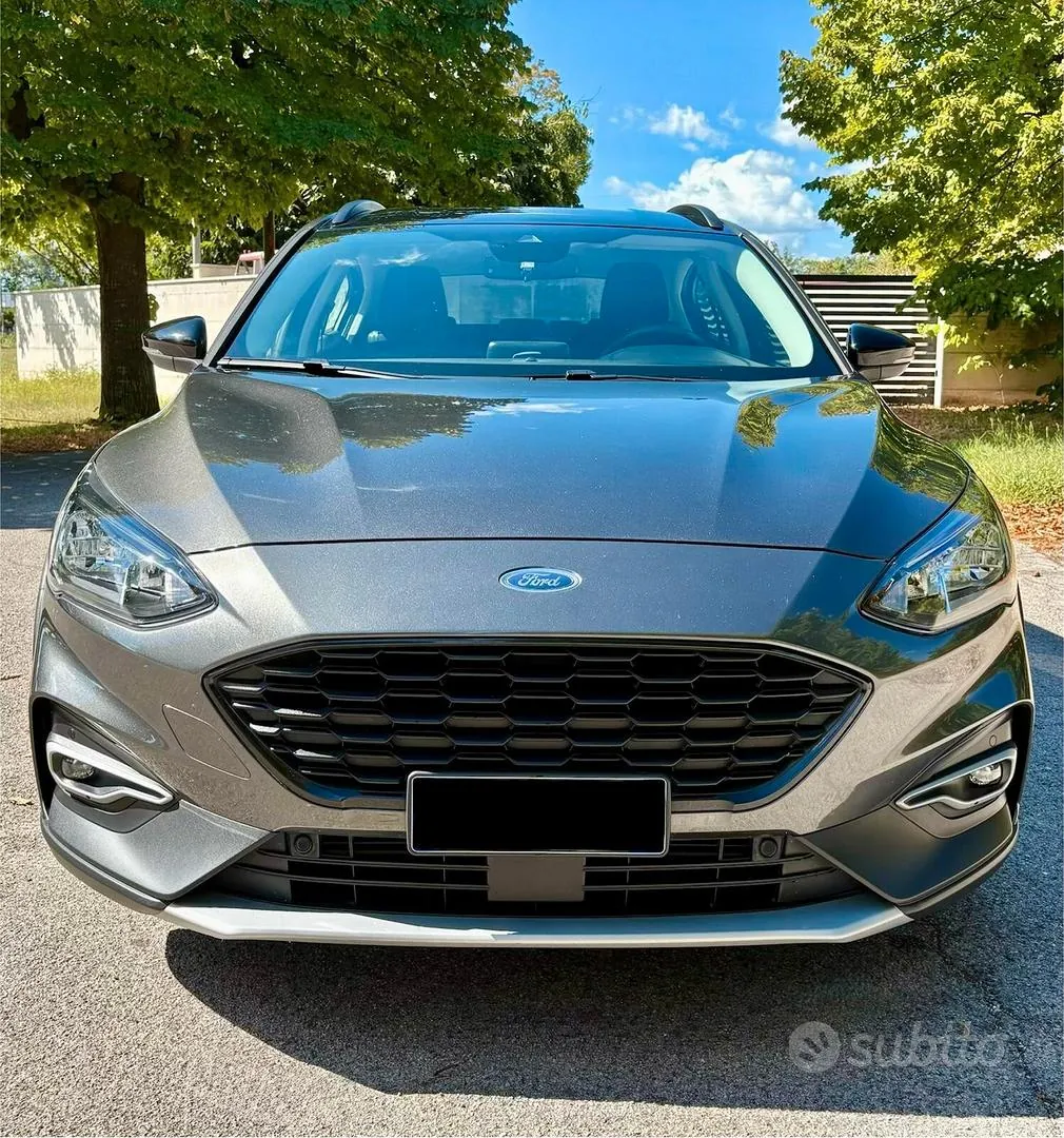 Ford Focus 2021 photo 2