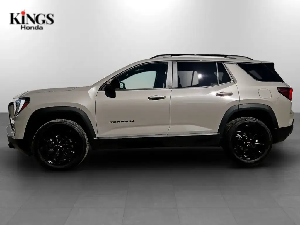 GMC Terrain 2025 photo 2