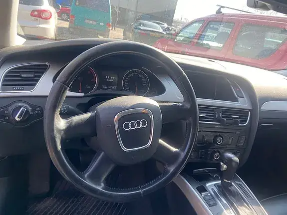 Audi A4 Allroad 2011 photo 5