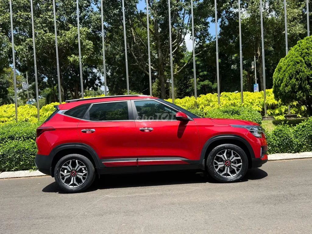Kia Seltos 2023 photo 3