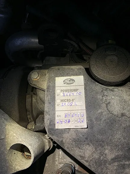 Renault Clio 2011 photo 2