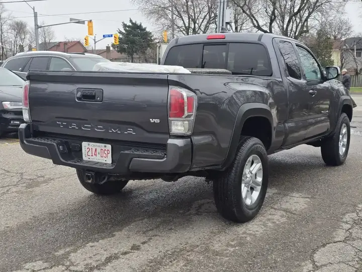 Toyota Tacoma 2022 photo 5