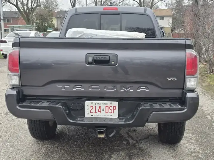 Toyota Tacoma 2022 photo 4
