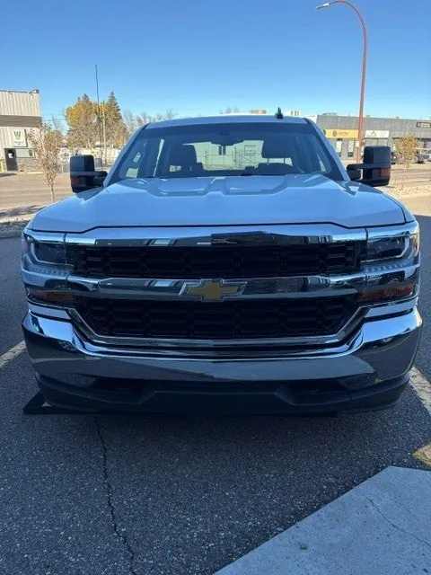 Chevrolet Silverado 1500 2018 photo 3