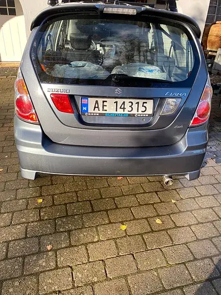 Suzuki Liana 2005 photo 3