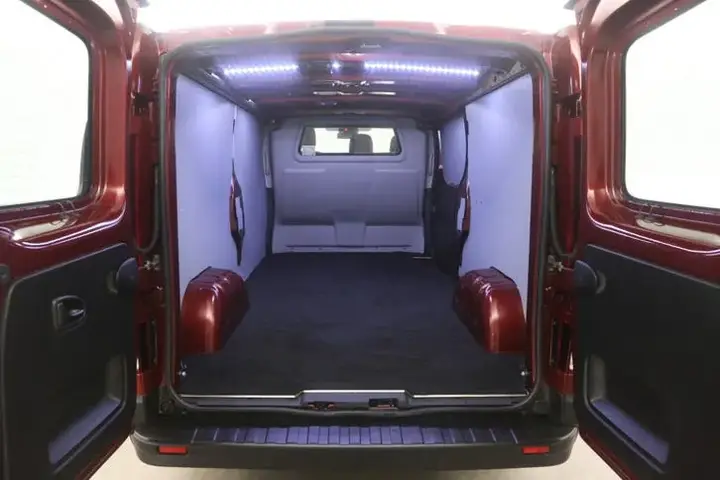 Renault Trafic 2023 photo 3