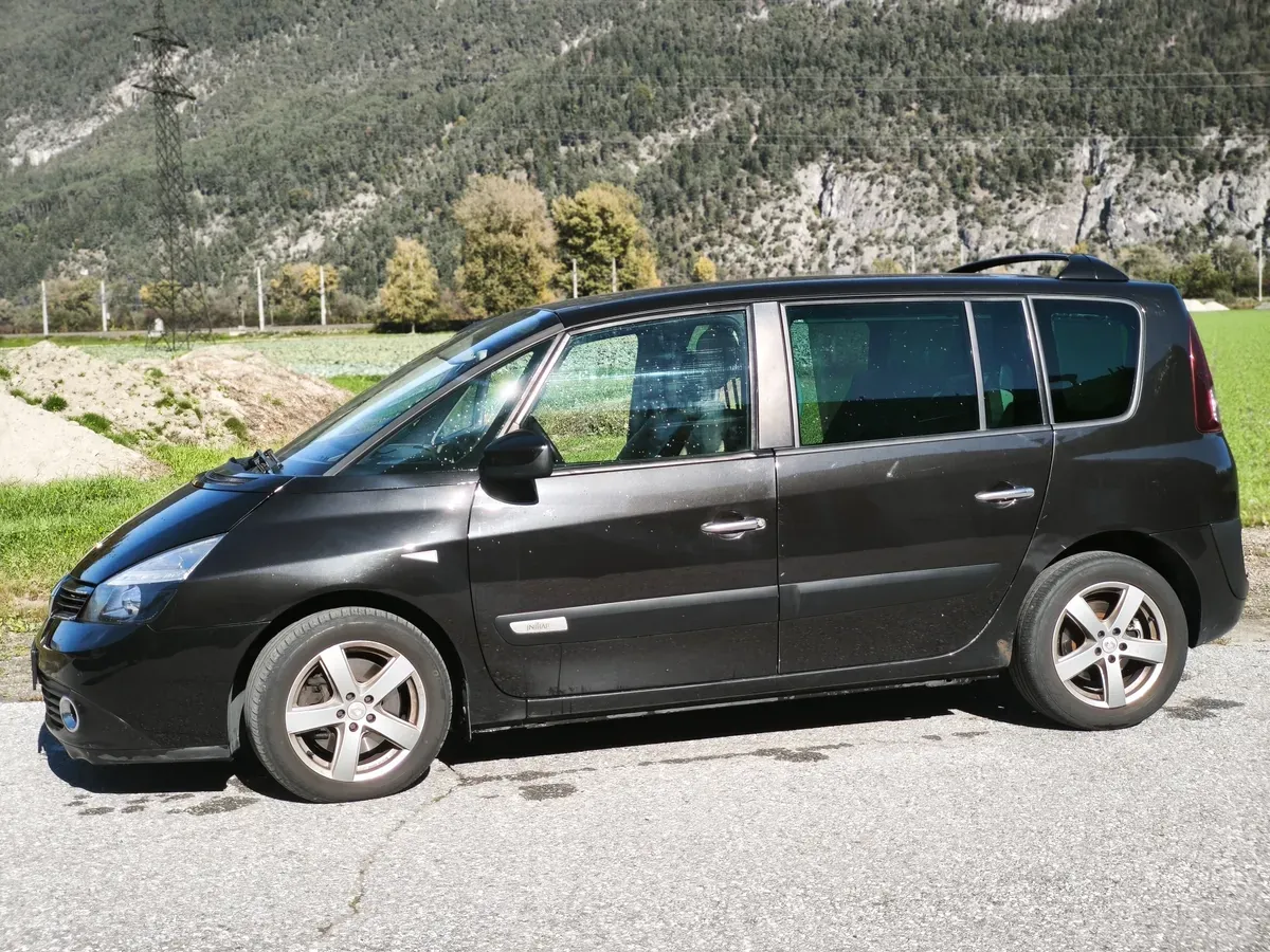 Renault Espace 2012 photo 2