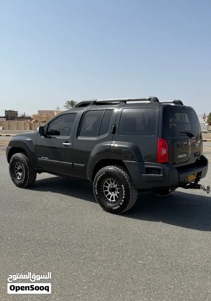 Nissan Xterra 2012 photo 2