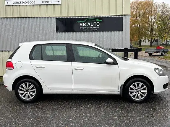 Volkswagen Golf I 2011 photo 2