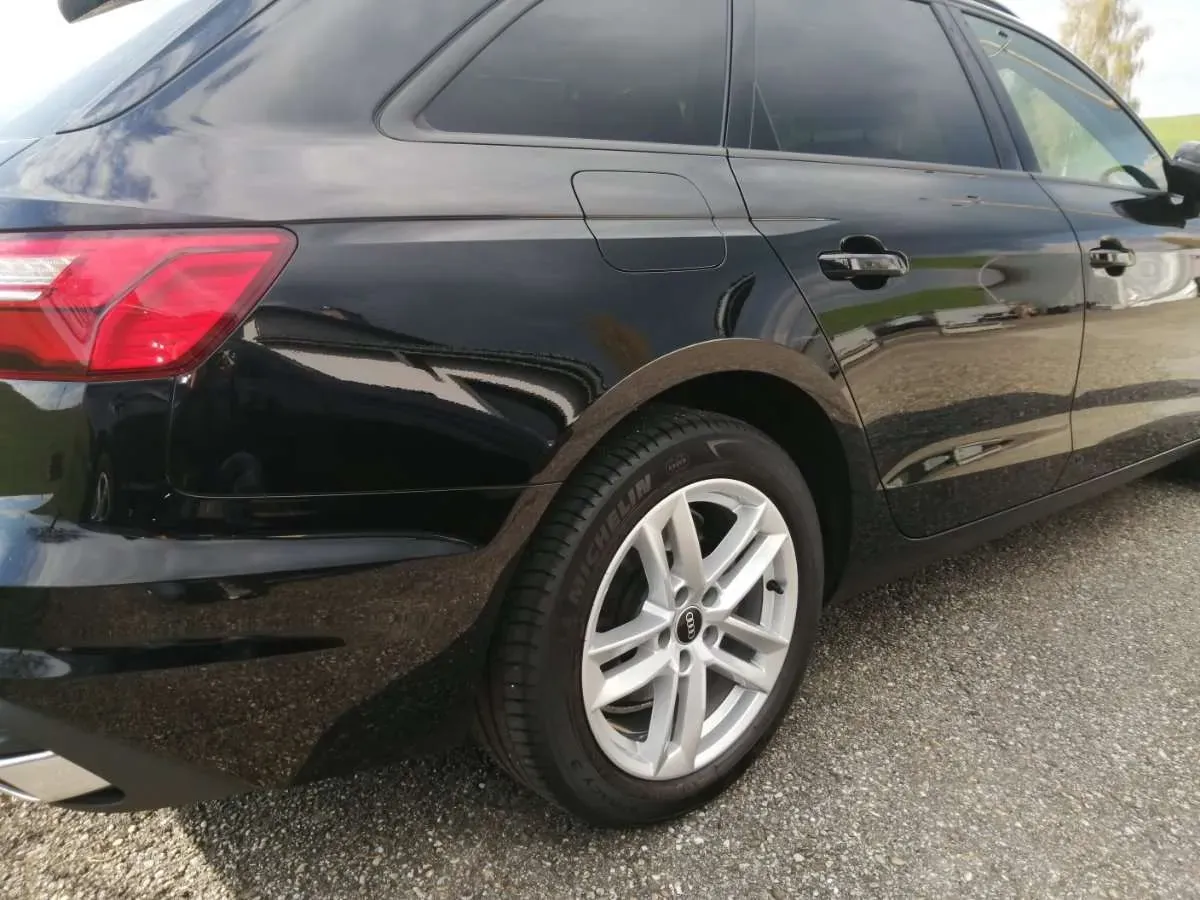Audi A4 2021 photo 3