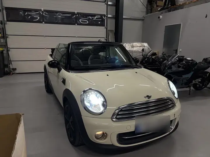 Mini Cabrio
