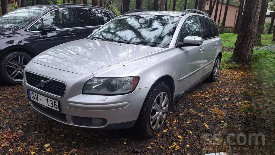 Volvo V50