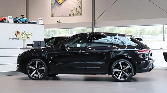 Porsche Macan T 2023 photo 4