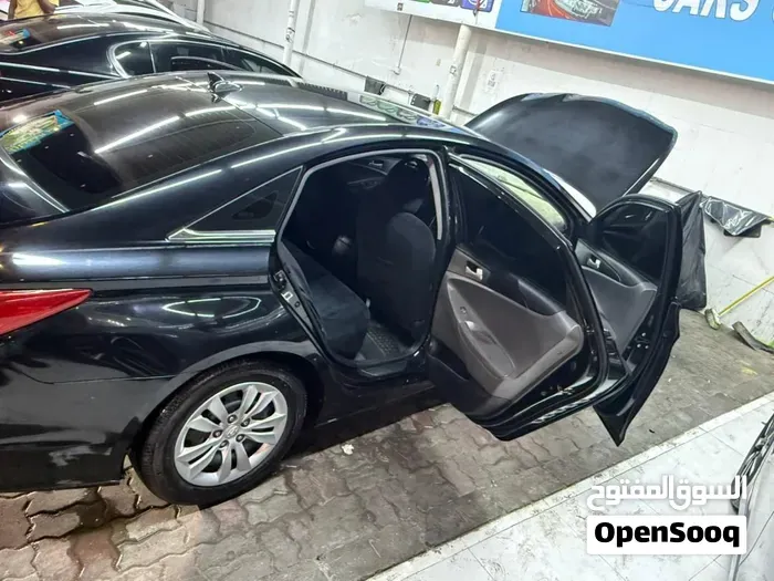 Hyundai Sonata 2011 photo 3
