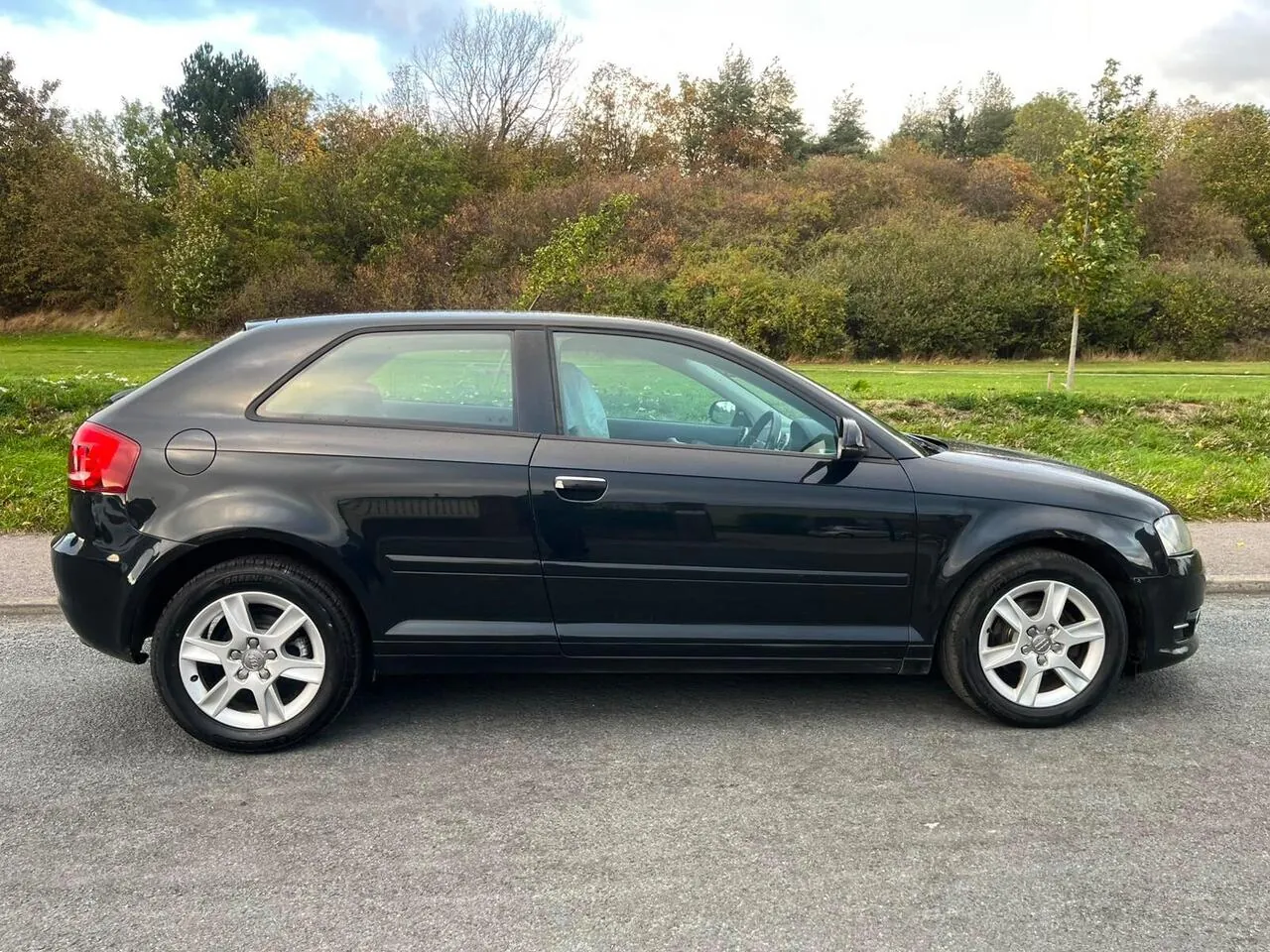 Audi A3 2011 photo 2