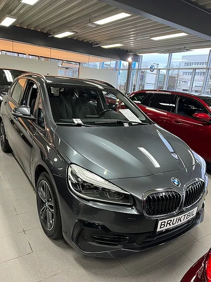 BMW 225Xe