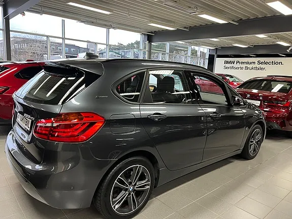 BMW 225Xe 2018 photo 2
