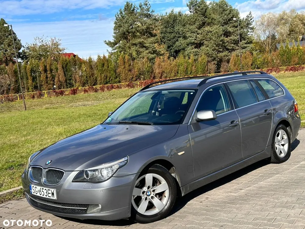 BMW Seria 5 2009 photo 2