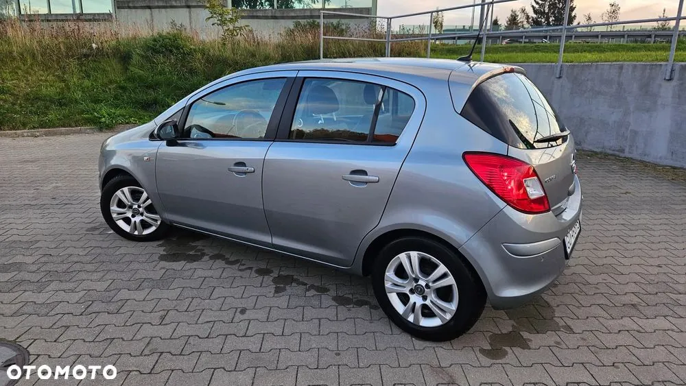 Opel Corsa 2013 photo 3