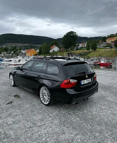BMW 320D 2008 photo 3