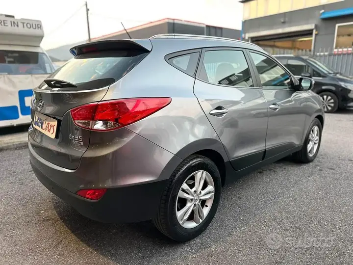 Hyundai Ix35 2012 photo 4