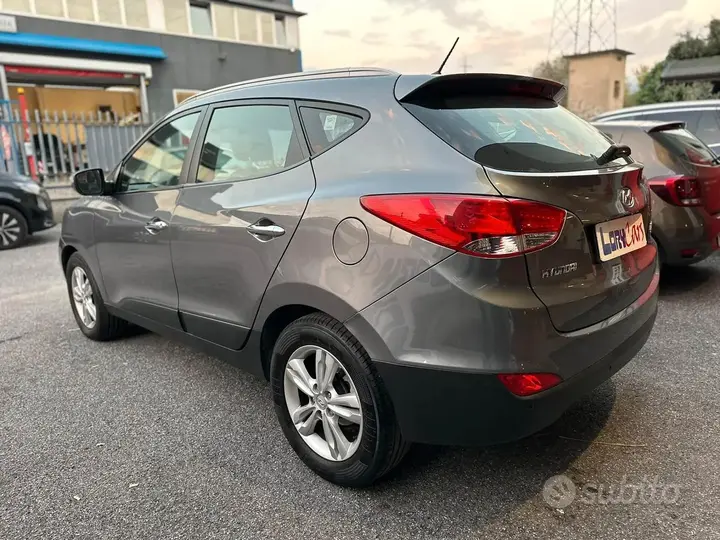 Hyundai Ix35 2012 photo 3