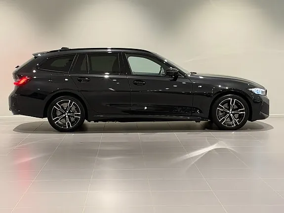 BMW 330E 2026 photo 3