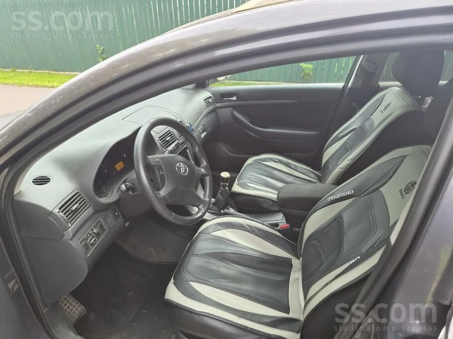 Toyota Avensis 2008 photo 2