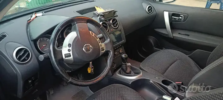 Nissan Qashqai 2009 photo 3