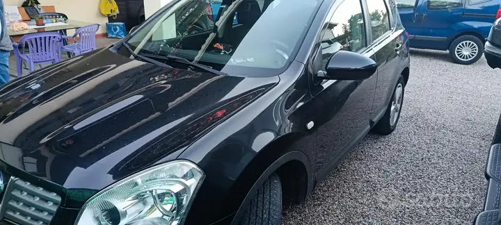 Nissan Qashqai 2009 photo 2