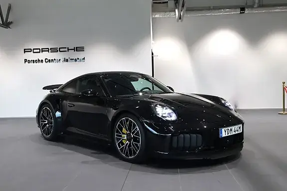 Porsche 911 Turbo S 2026 photo 3