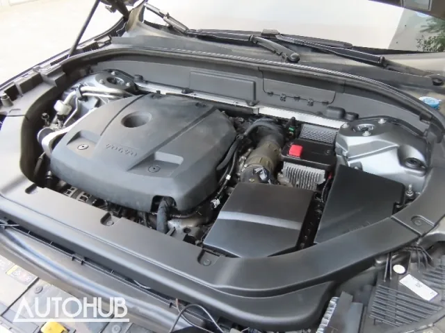 Volvo Xc60 2019 photo 5