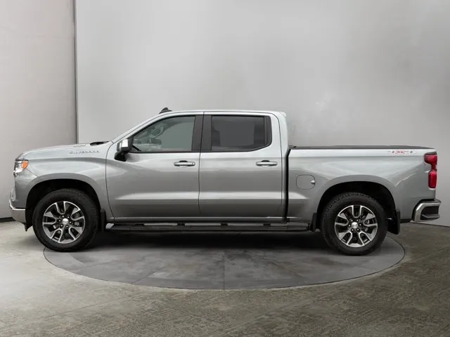 Chevrolet Silverado 1500 2025 photo 2